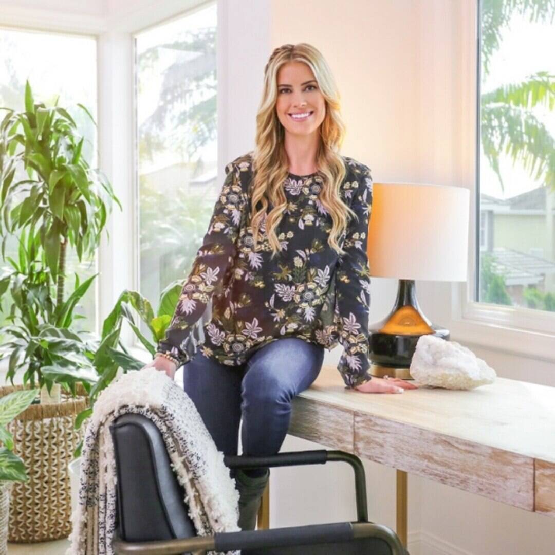 Christina Haack Shares Rare Look Inside Her Single Life After Ant Anstead Divorce Just Bureaucracy